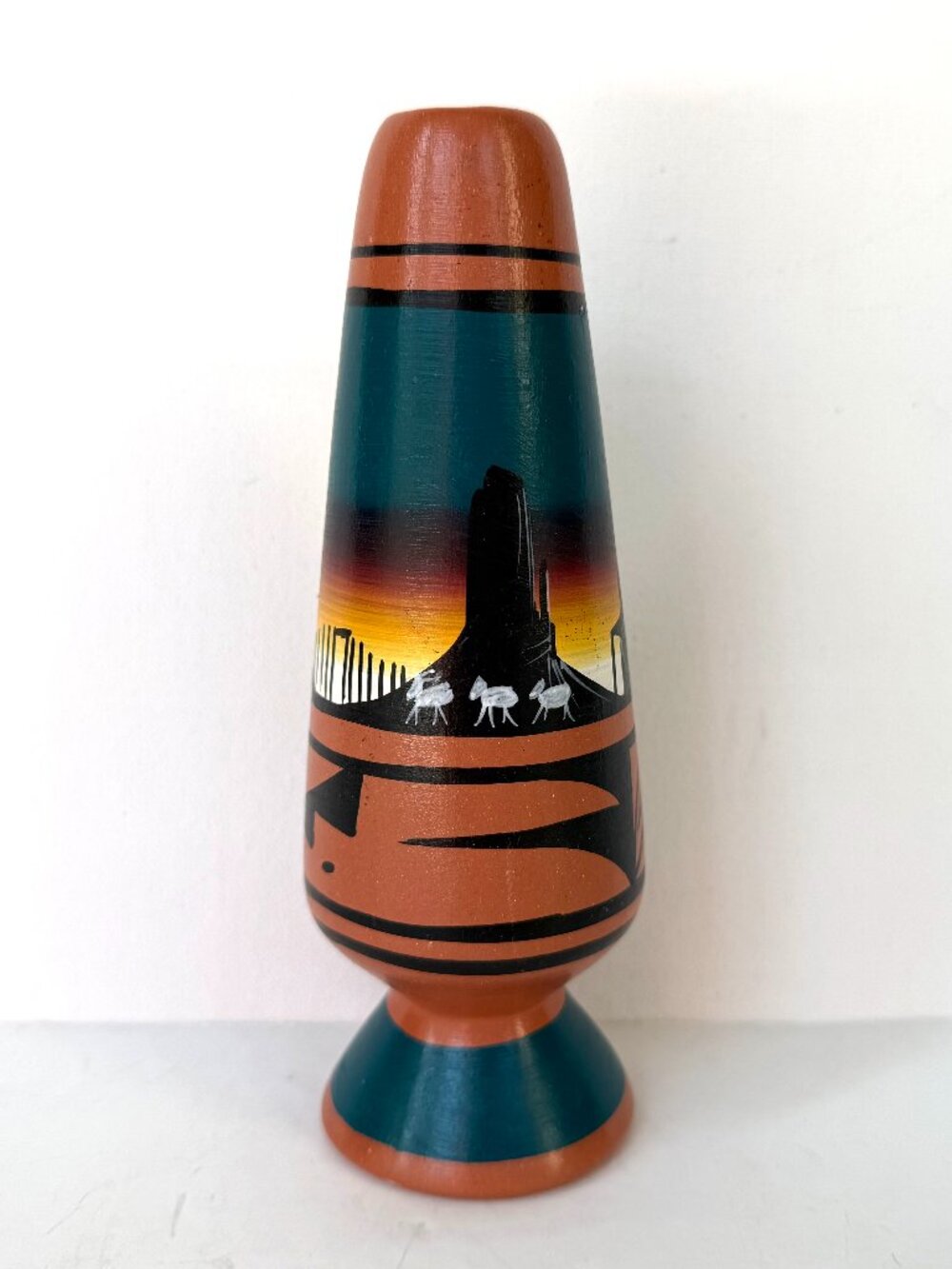 Native American Navajo Pottery Vase Signed Dwayne Blackhorse 2002 Sunset Animals